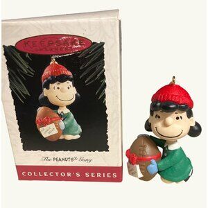 Hallmark Keepsake Ornament The Peanuts Gang Lucy With Football 1994 Collectors S